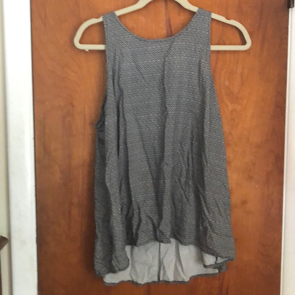 Old navy tank top size XL